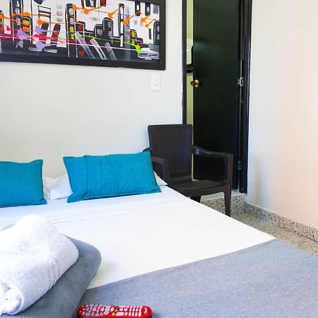 Hotel Jc 43 เมเดยิน ภายนอก รูปภาพ