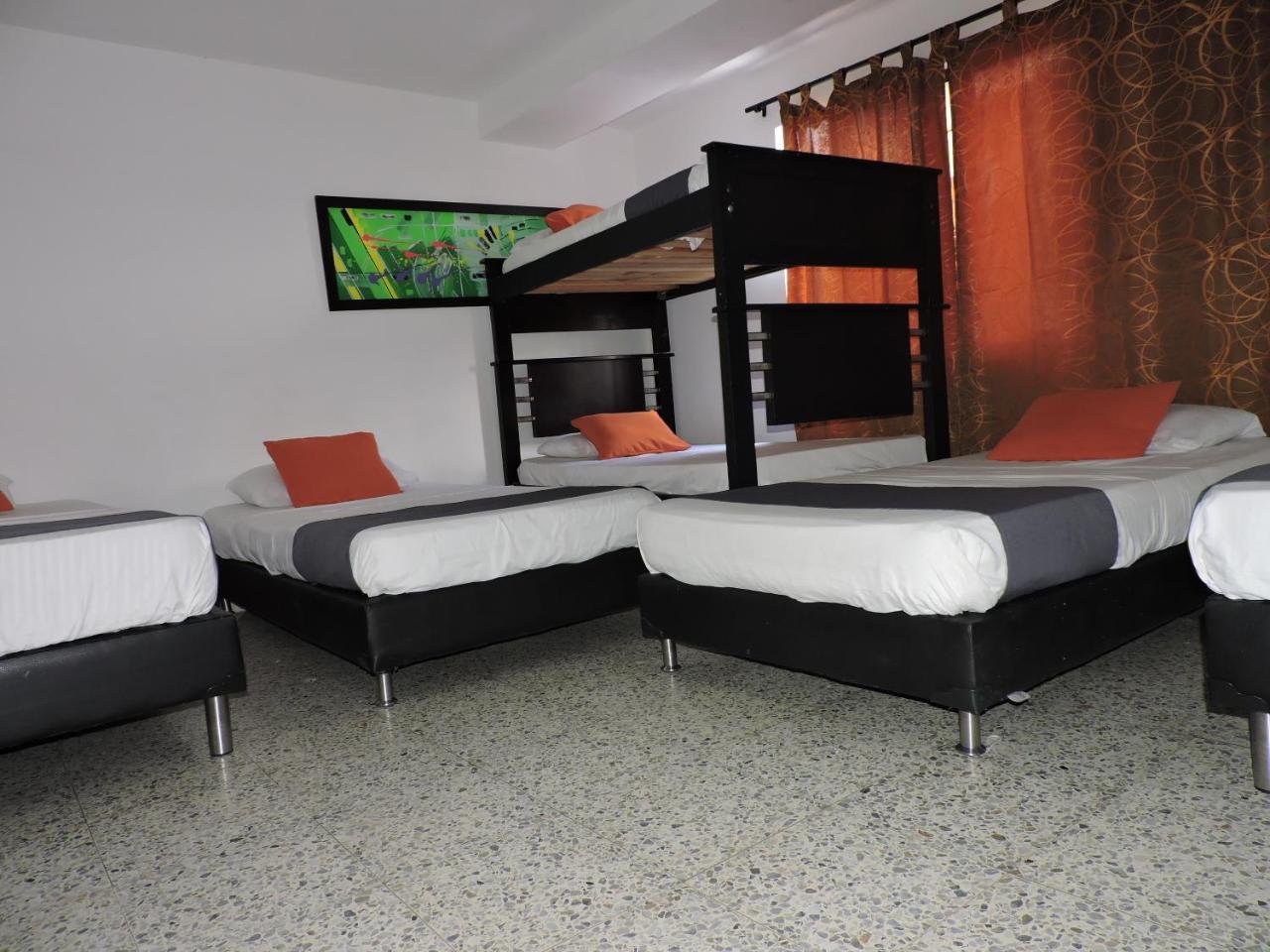Hotel Jc 43 เมเดยิน ภายนอก รูปภาพ
