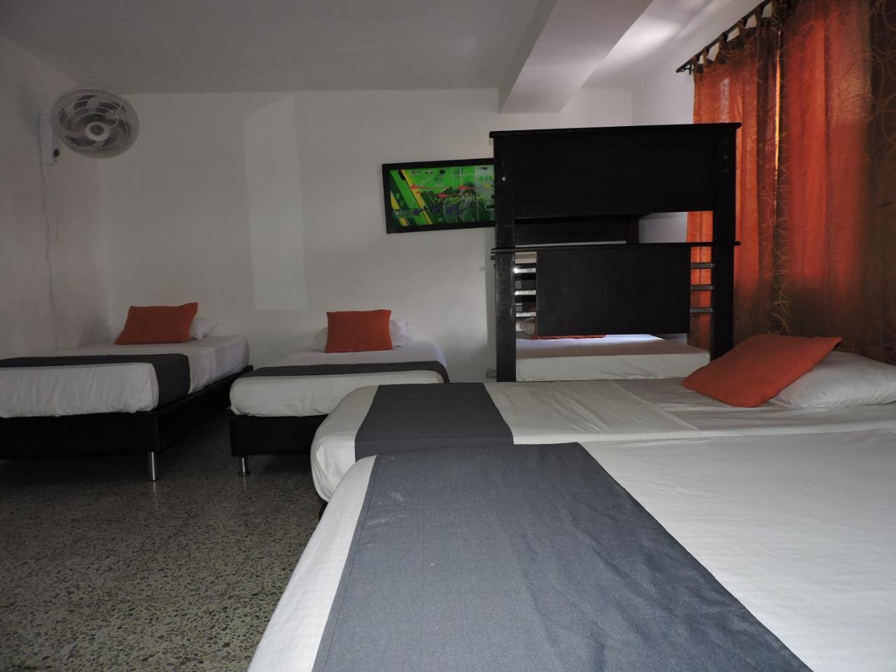 Hotel Jc 43 เมเดยิน ภายนอก รูปภาพ