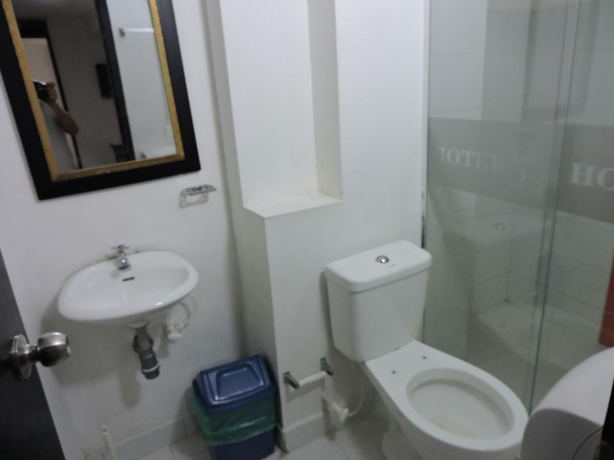 Hotel Jc 43 เมเดยิน ภายนอก รูปภาพ